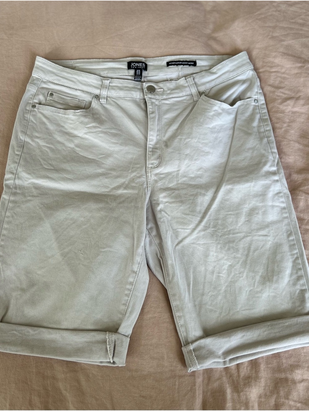 Jones New York women Light Cream Flat-Front Shorts